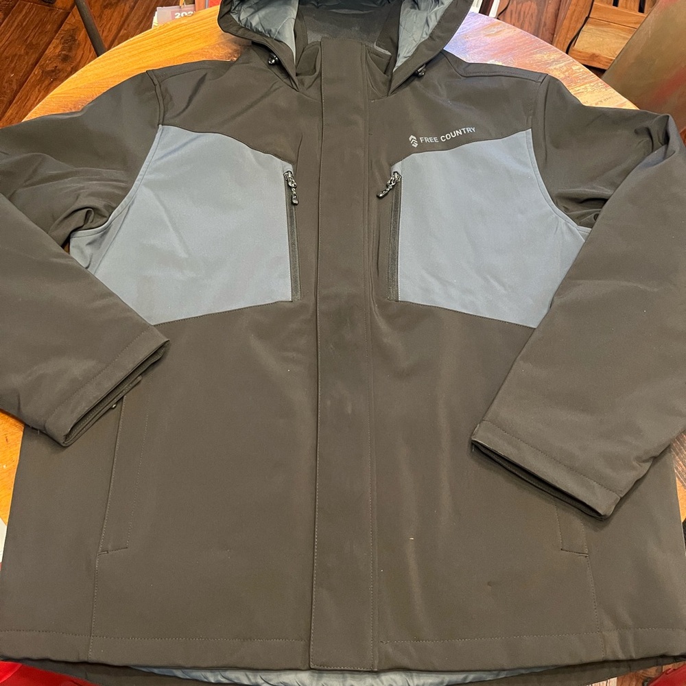 NWT Free Country Men's Full Zippered Snow Jacket